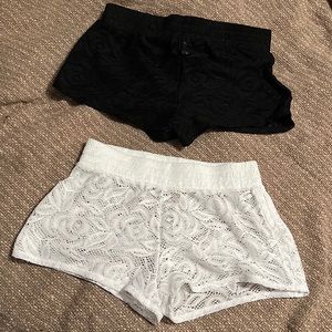 2 pairs OP lace cover shorts